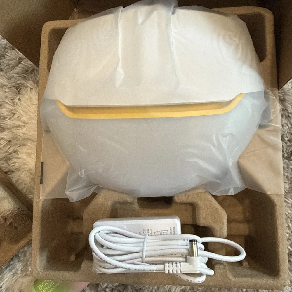 Lumie Bodyclock Rise 100 Sunrise Sunset Alarm Clock Light Therapy Lamp Open Box